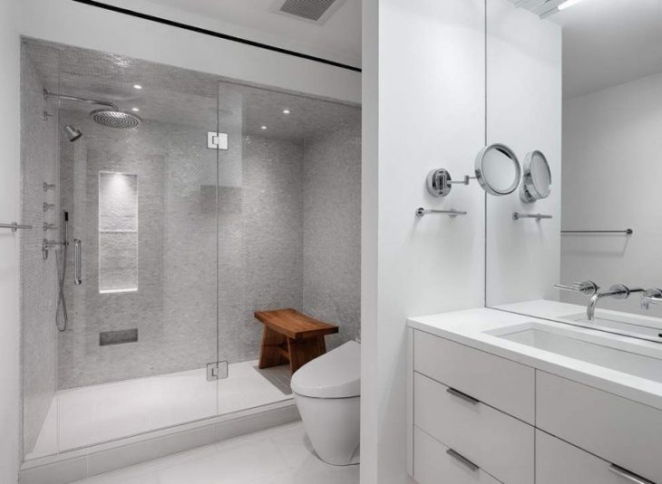 дизайн ванной комнаты в белом цвете