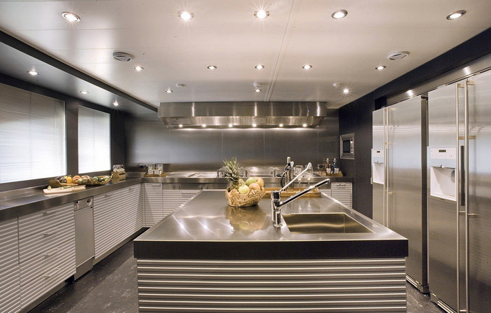Кухня в стиле хай-тек 70 фото идей дизайна интерьера