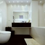 белая мебель для ванной комнаты