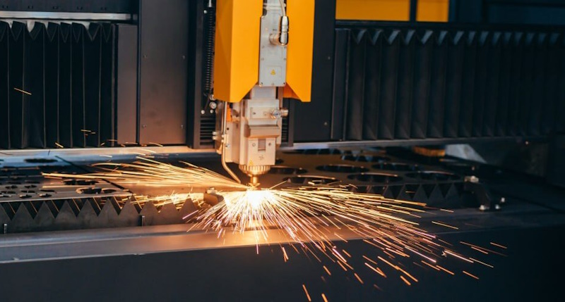 Лазерне різання