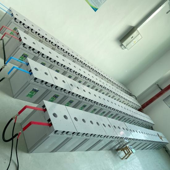 Стаціонарні акумулятори EverExceed Modular Max Range